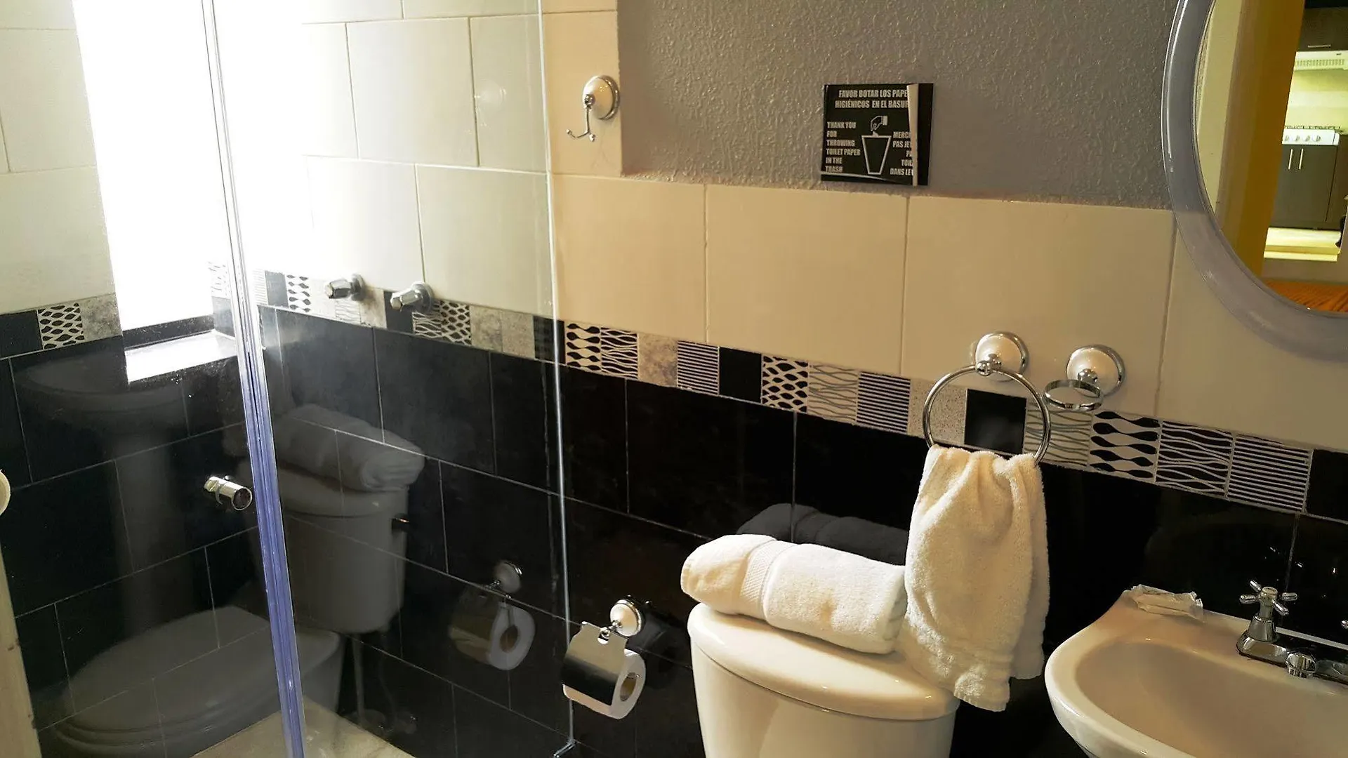Guest house Chezelena Suites & Apartments Quito