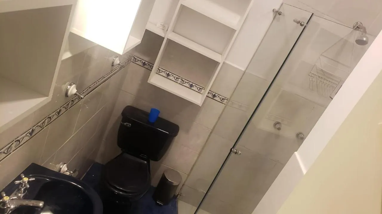 Chezelena Suites & Apartments Quito 2*,  Ecuador