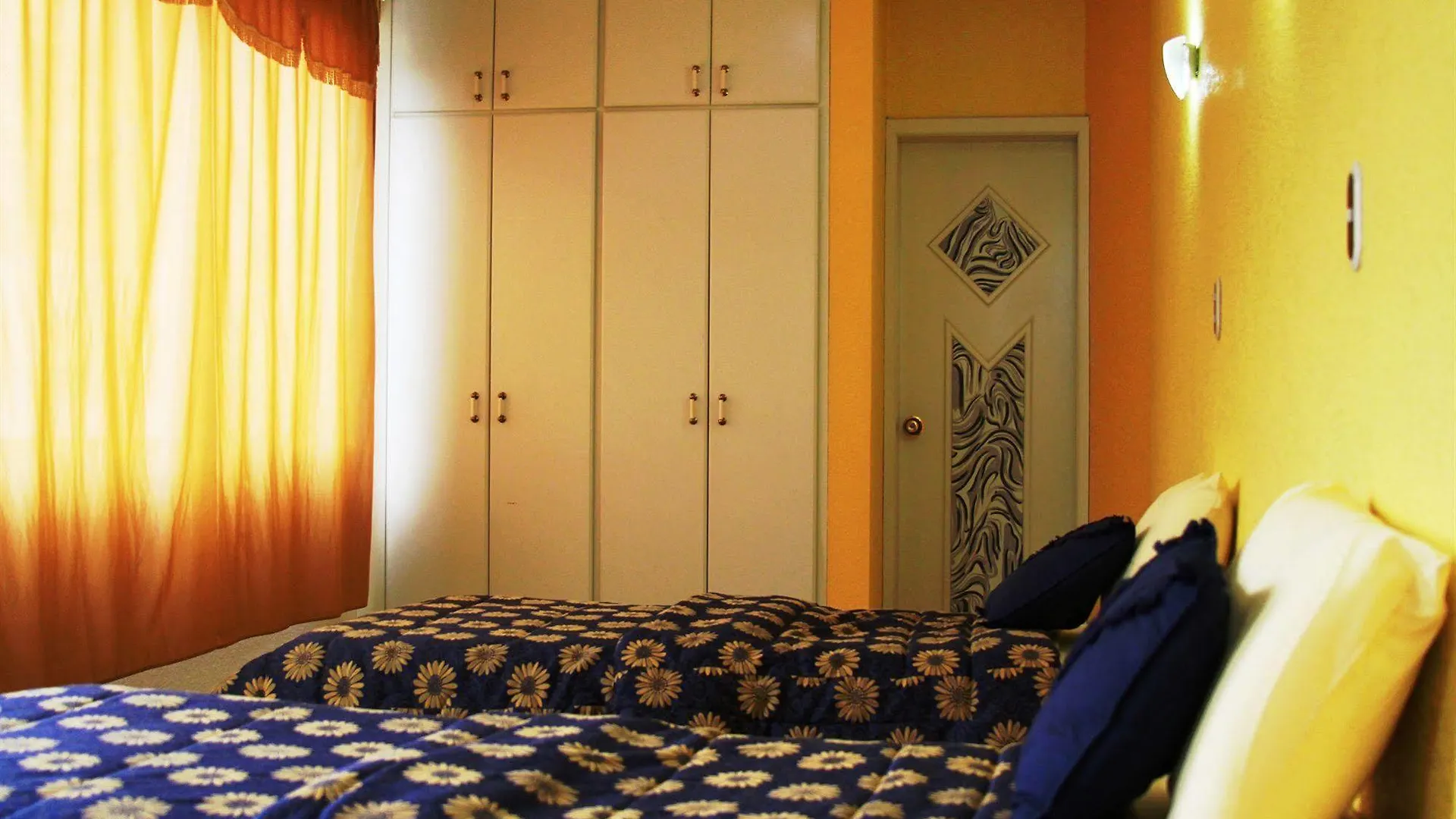 Chezelena Suites & Apartments Quito Ecuador