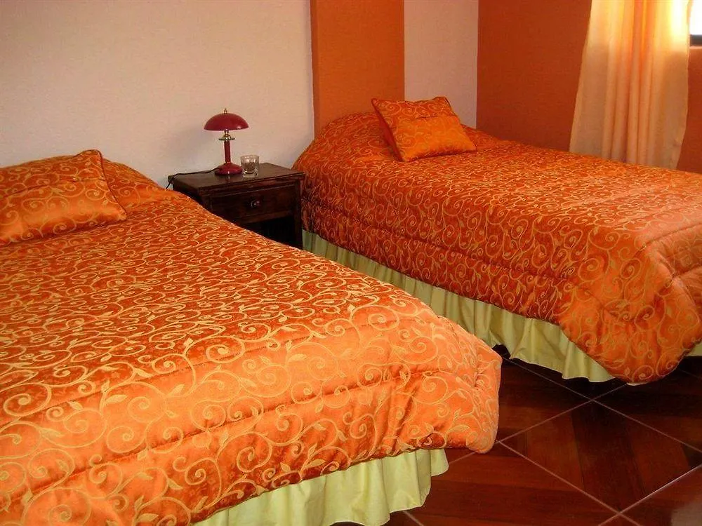Chezelena Suites & Apartments Quito