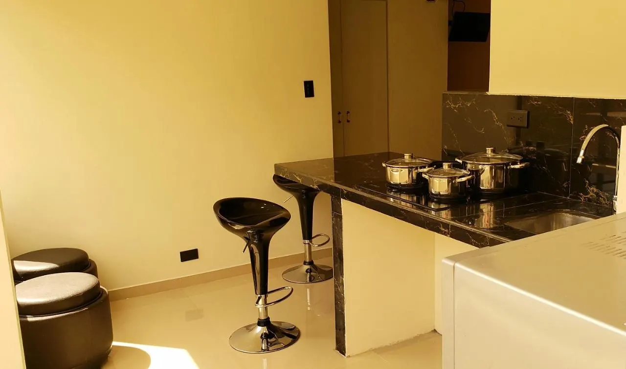 Chezelena Suites & Apartments Quito Ecuador