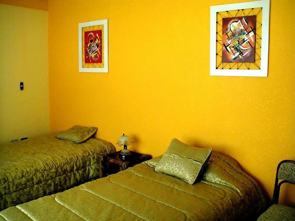 Guest house Chezelena Suites & Apartments Quito